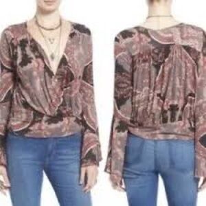 Free People Fiona Paisley Bell Sleeve Surplice Jersey Top Size Medium NWOT